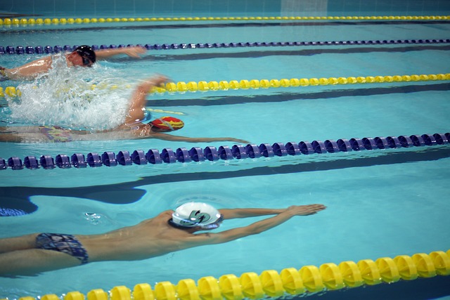 受到不少批 受到不少批